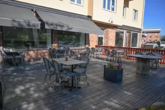 40303 -Kvartersrestaurang på Lidingö-24 000 kr/dag