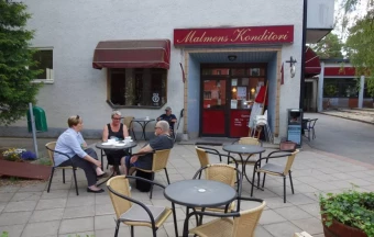 Välkänt café / bageri i Handen (Vik 292)