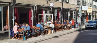 Möjlighet på Andra Långgatan – Centralt belägen Bar/Restaurang med stor kapacitet (RE-3041)