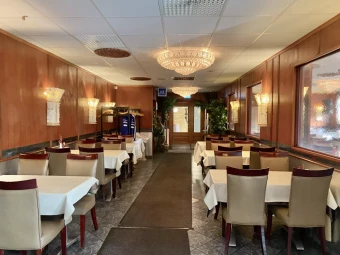 Asiatisk restaurang på lättillgängligt läge